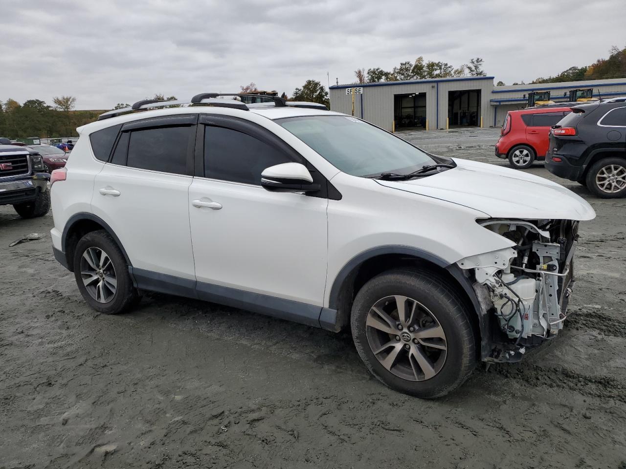 2016 Toyota Rav4 Xle - Фото 4