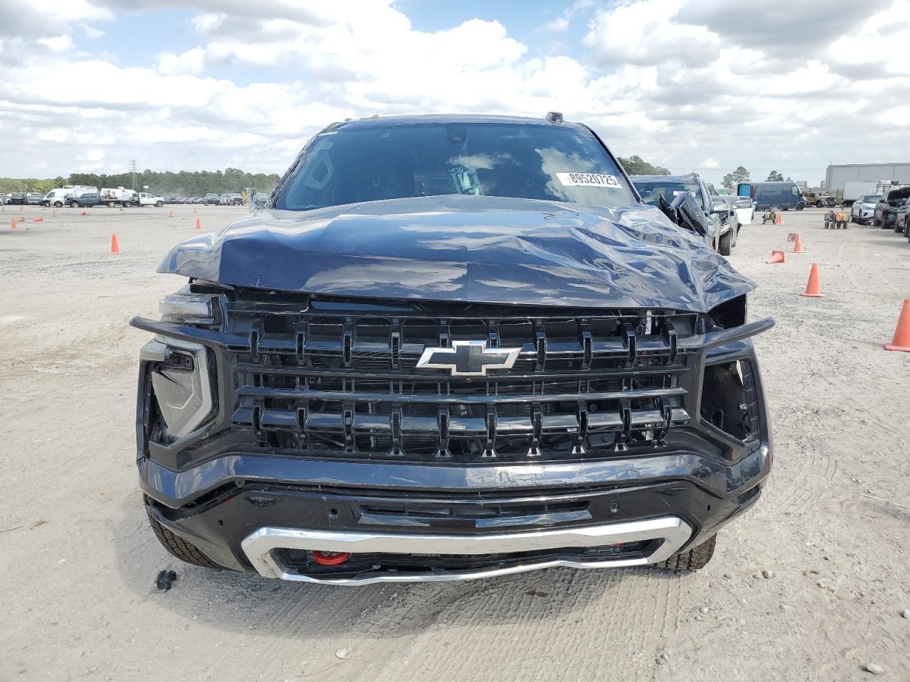 2025 Chevrolet Tahoe K1500 Z71 - Фото 5