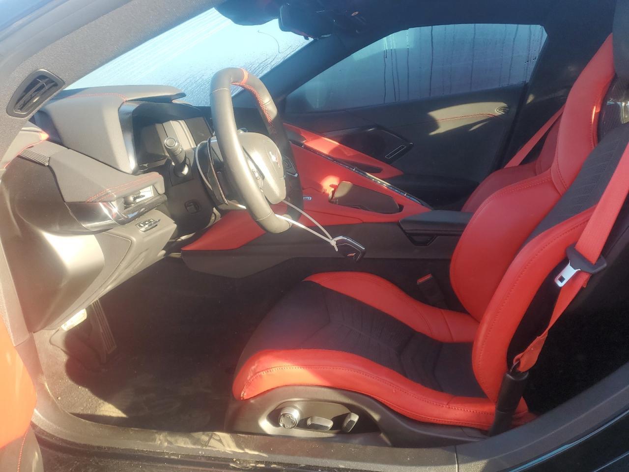 2024 Chevrolet Corvette Stingray 2Lt - Image 7