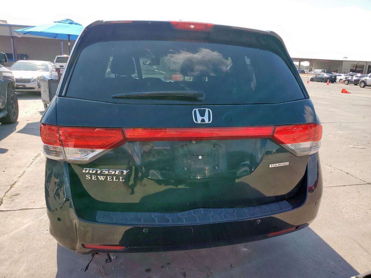 2015 Honda Odyssey Touring - Фото 6