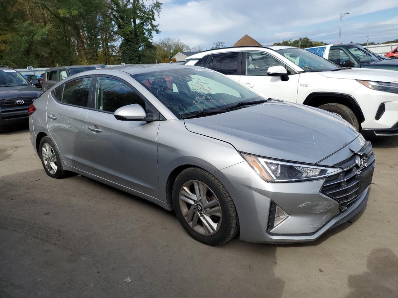 2020 Hyundai Elantra Sel - Image 4