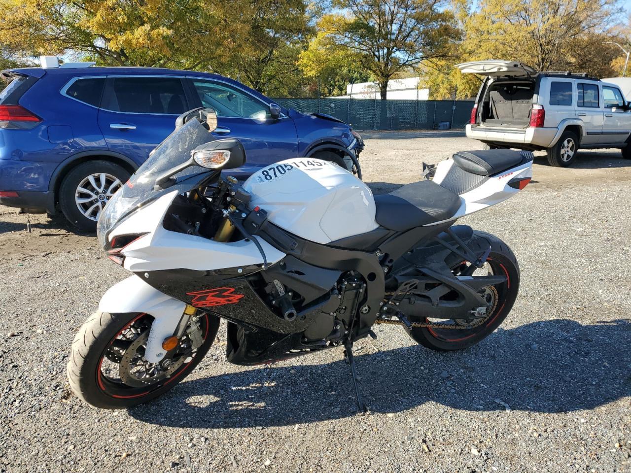 2019 Suzuki Gsx-R750 - Фото 3
