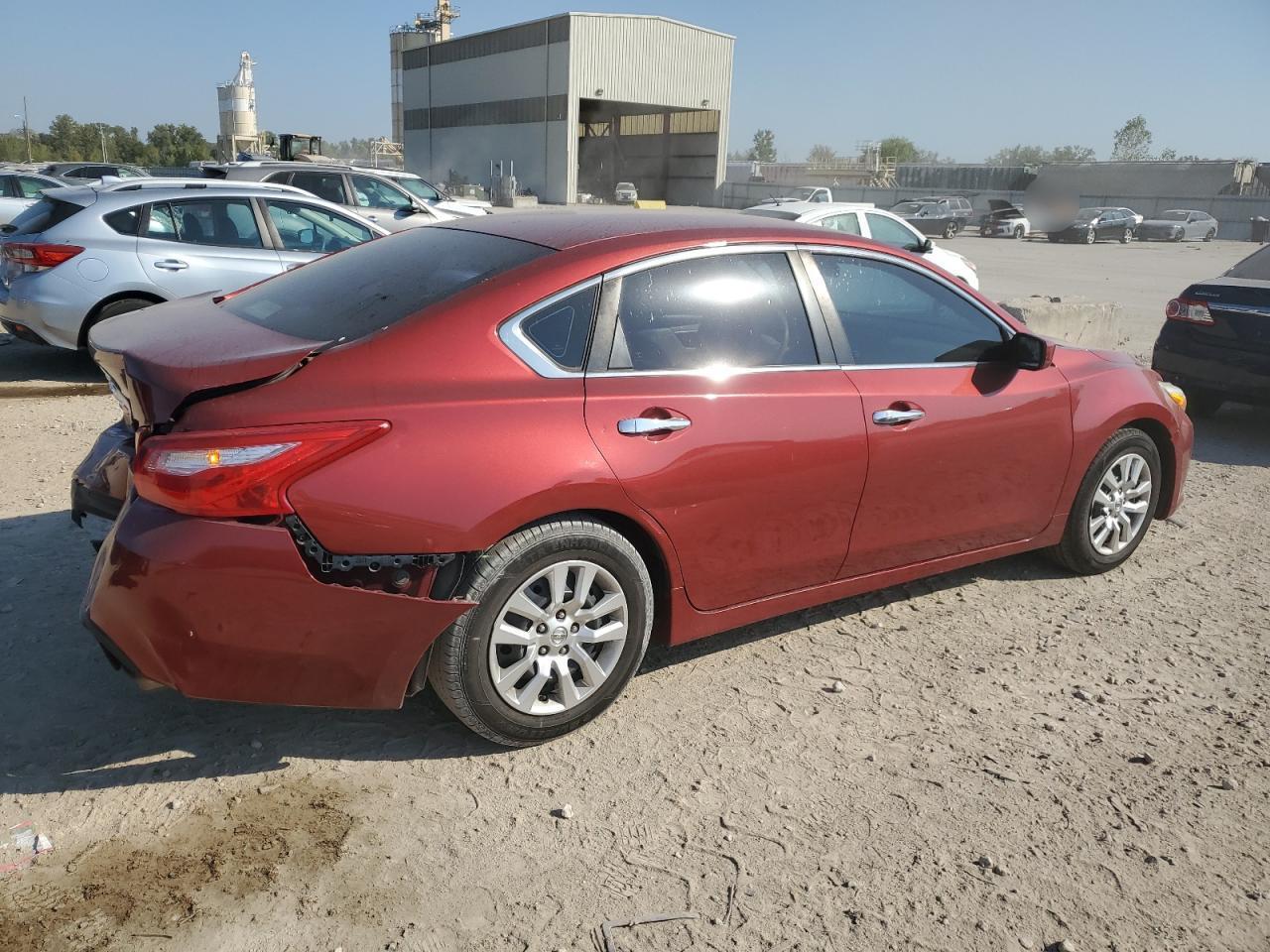 2016 Nissan Altima 2.5 S - Фото 3