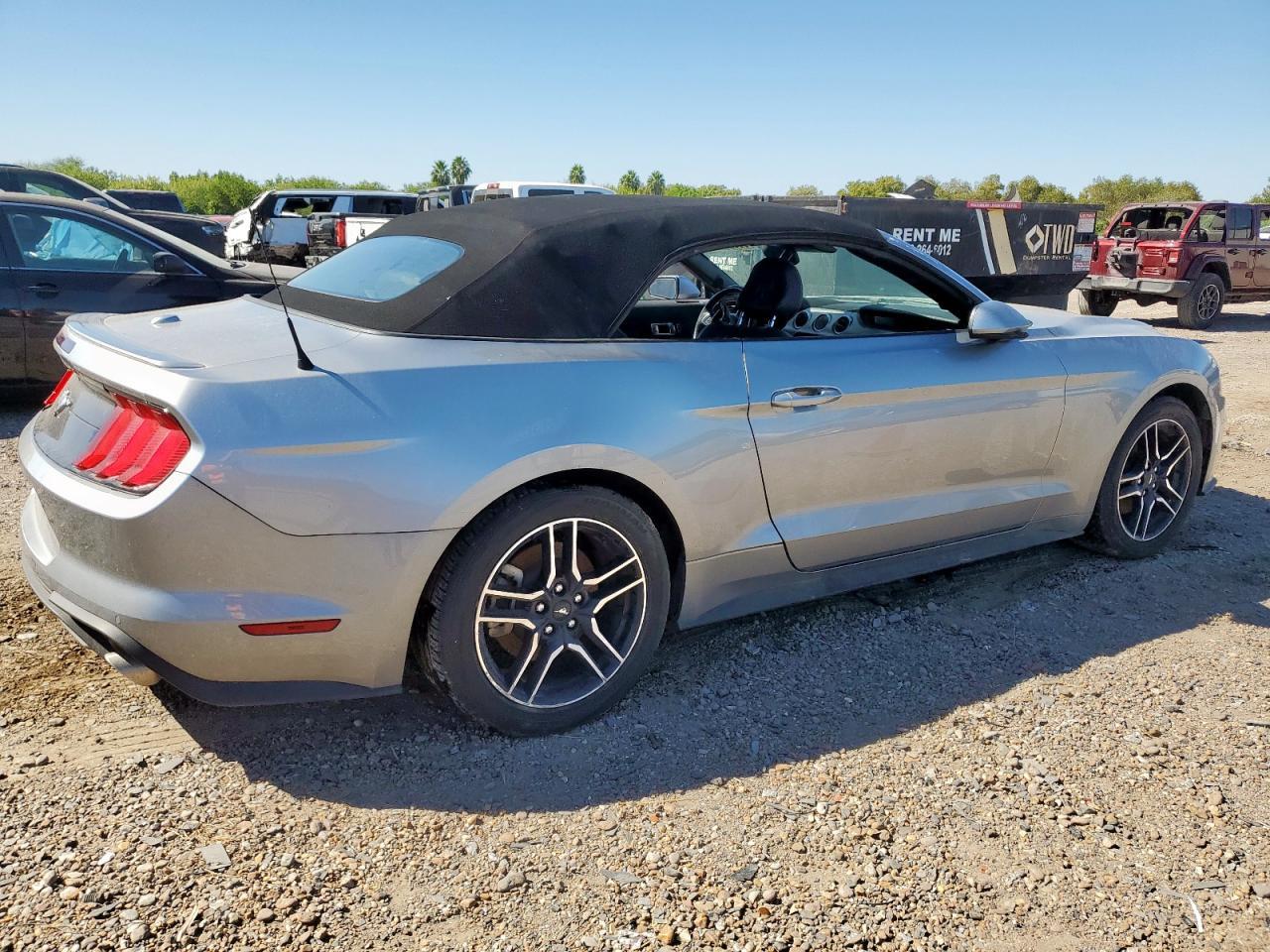 2022 Ford Mustang - Image 3