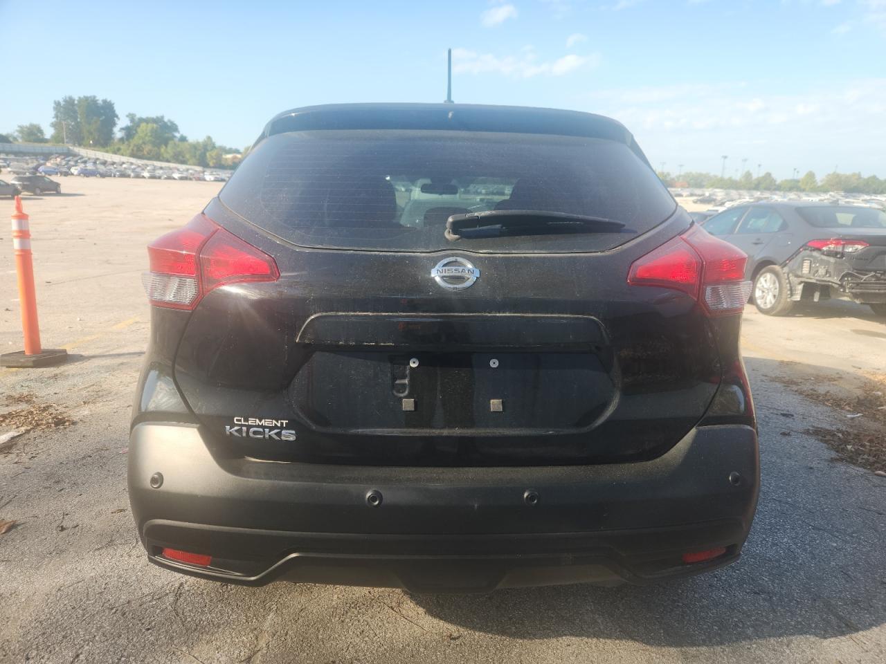 2020 Nissan Kicks S - Фото 6