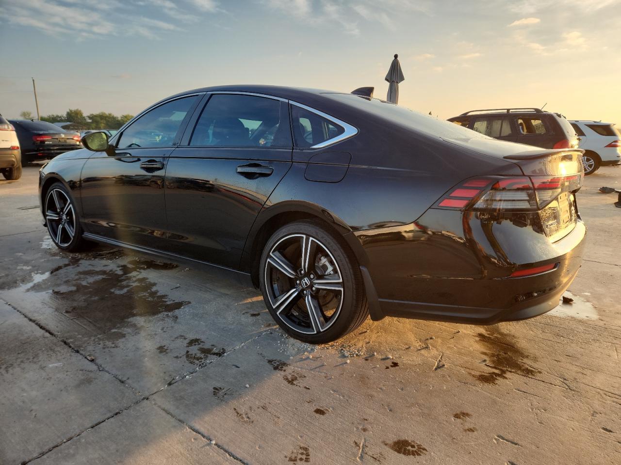 2024 Honda Accord Hybrid Sport - Фото 2