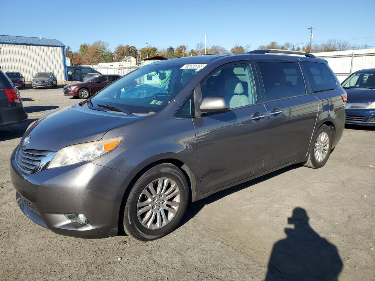 2017 Toyota Sienna Xle