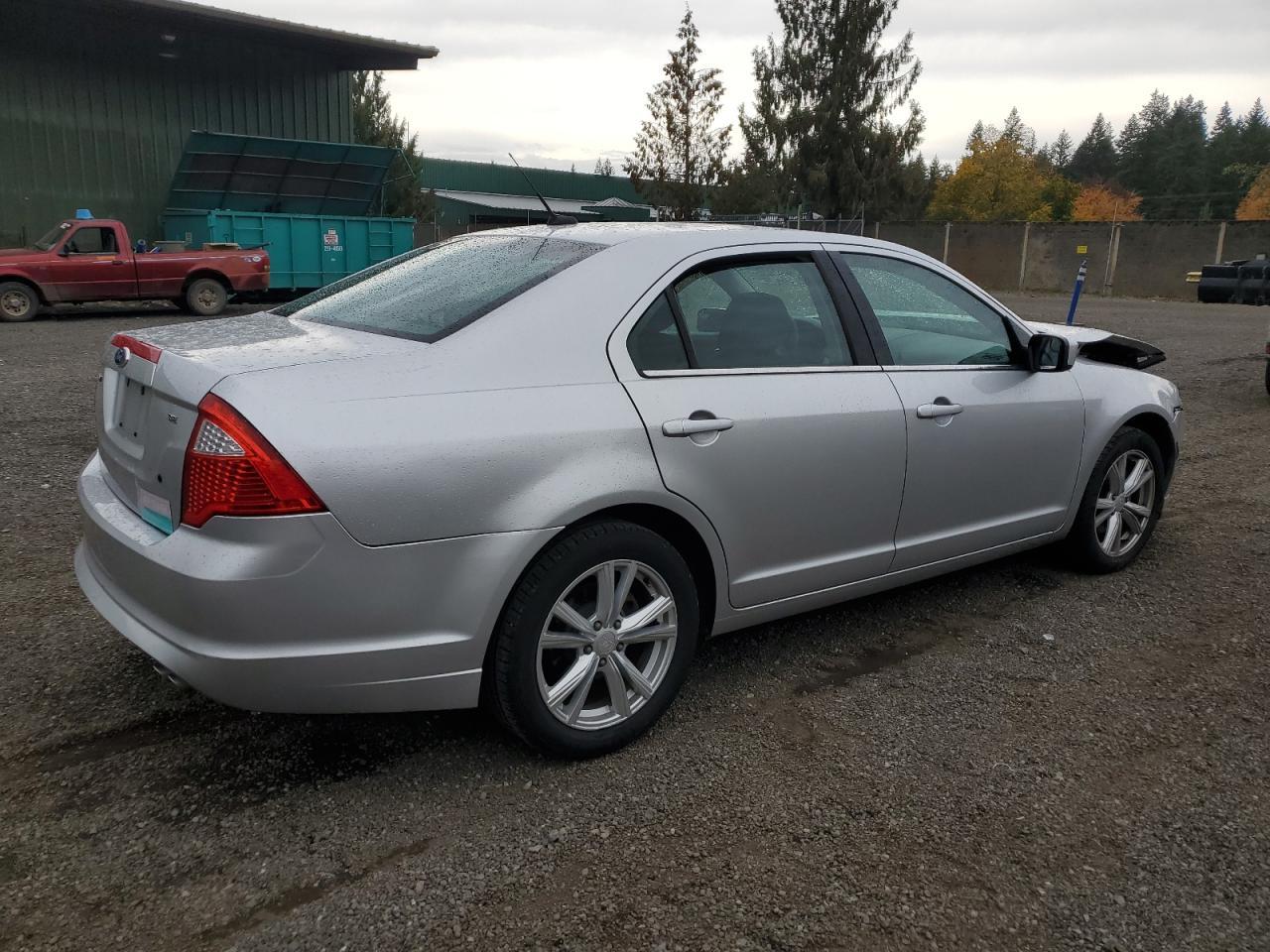 2011 Ford Fusion Se - Фото 3