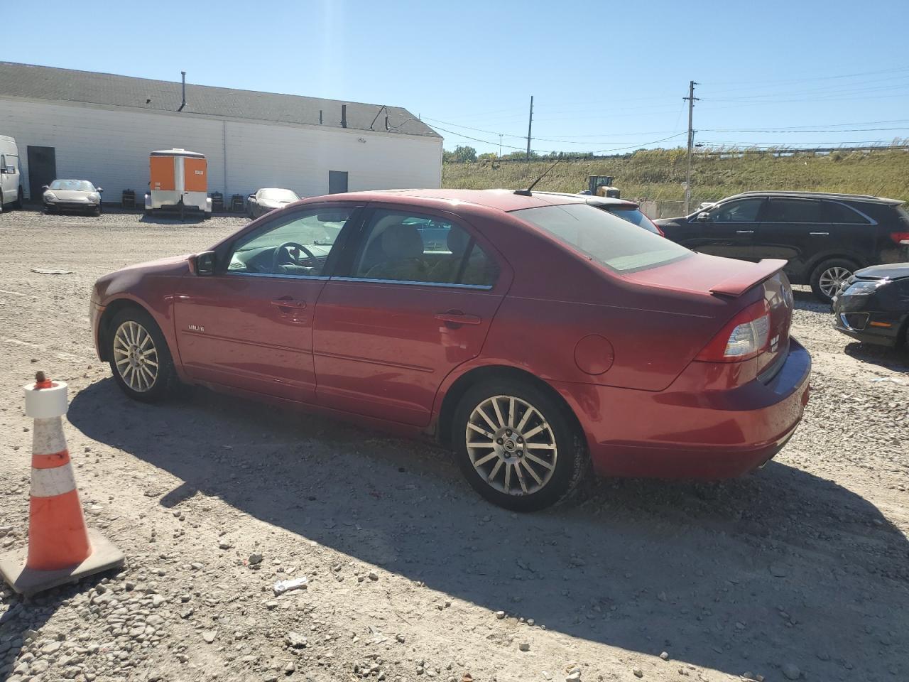 2007 Mercury Milan - Image 2