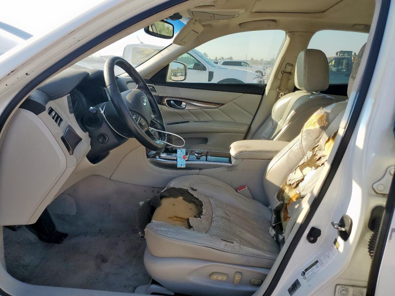 2011 Infiniti M37 - Фото 7