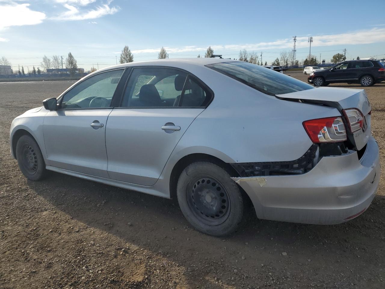 2013 Volkswagen Jetta Base - Image 2