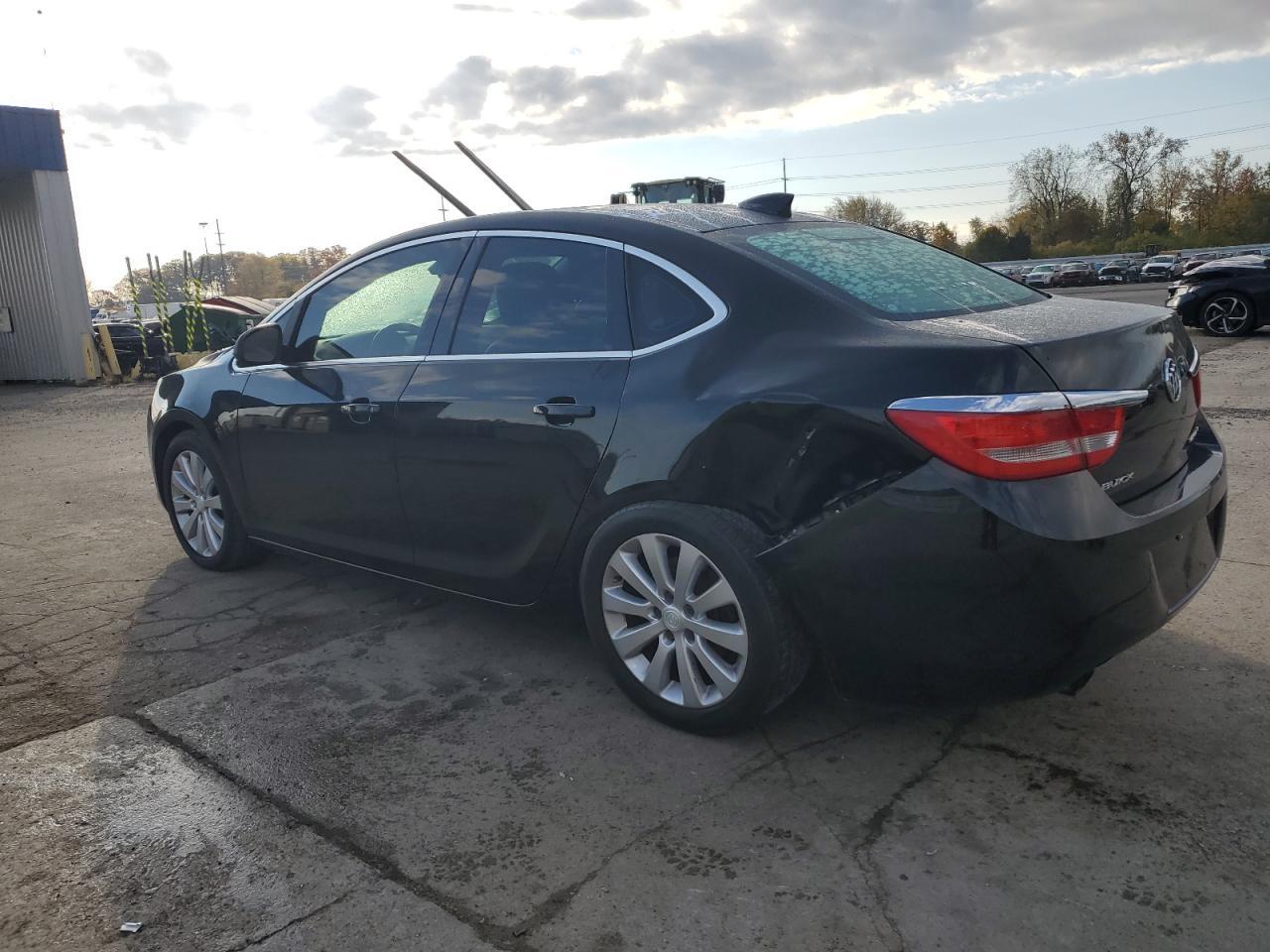 2016 Buick Verano - Фото 2