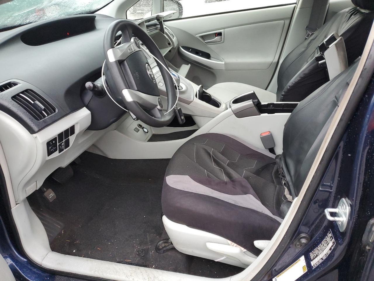 2015 Toyota Prius - Фото 7