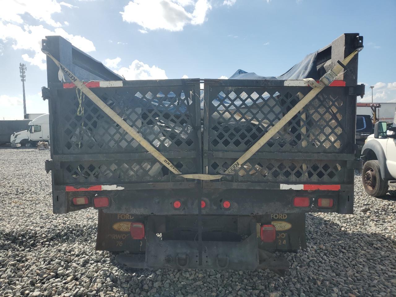 2009 Ford F550 Super Duty - Фото 6