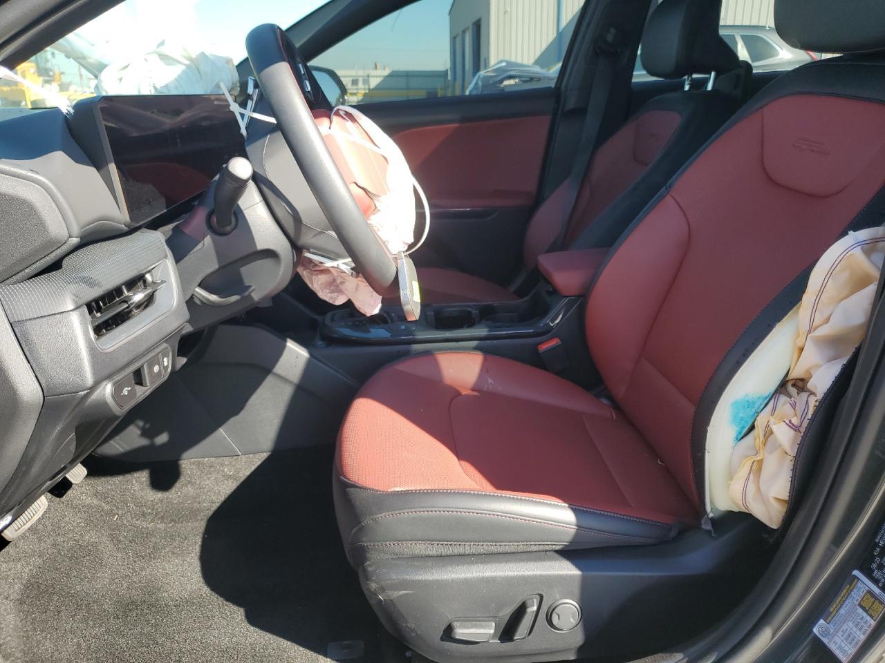 2025 Kia K4 Gt Line - Фото 7