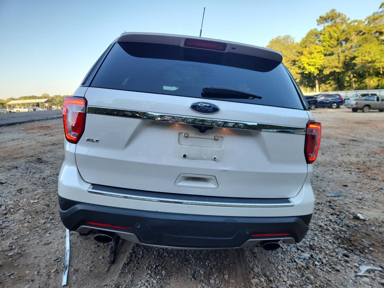 2018 Ford Explorer Xlt - Image 6