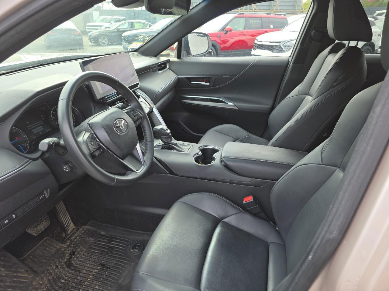 2023 Toyota Venza Le - Фото 7