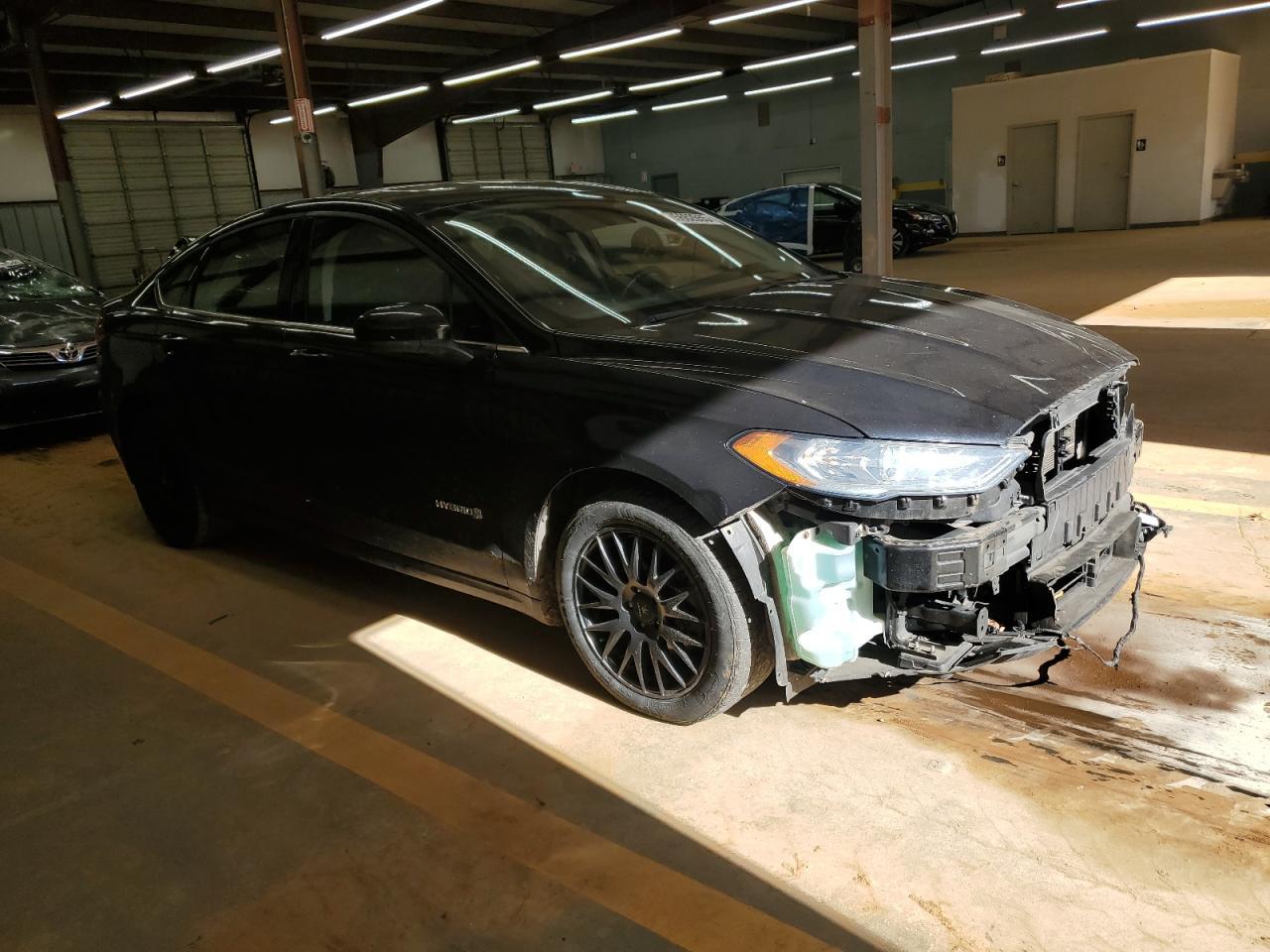 2019 Ford Fusion Se - Фото 4