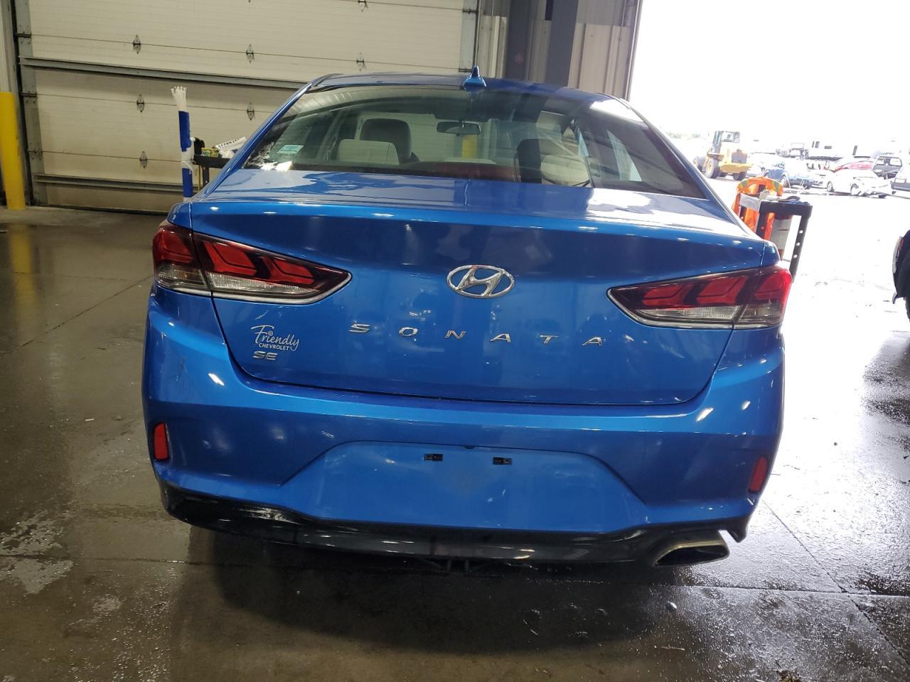 2019 Hyundai Sonata - Image 6