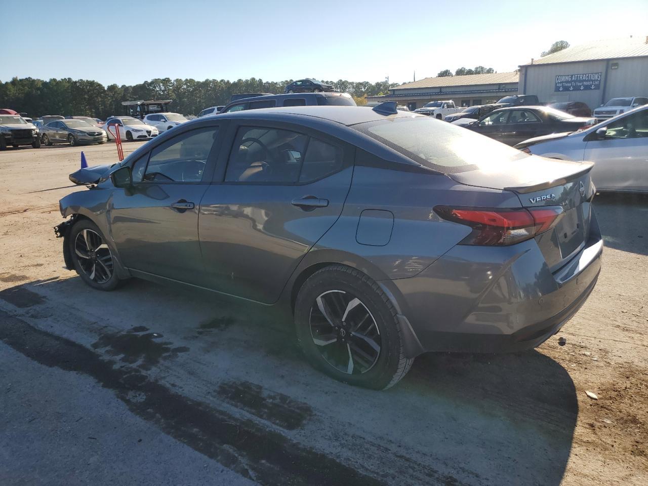 2024 Nissan Versa Sr - Фото 2