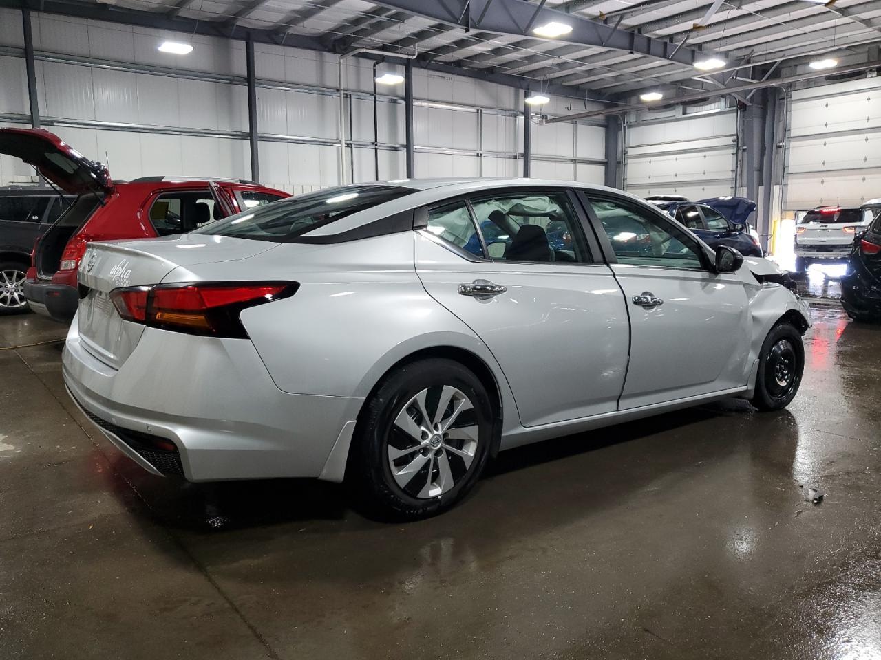 2024 Nissan Altima S - Фото 3