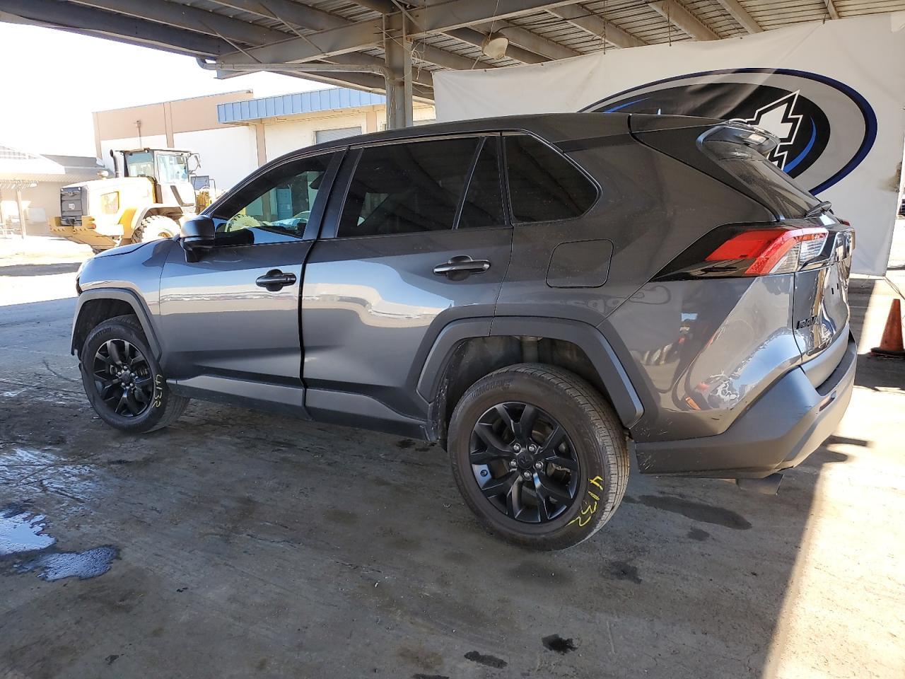 2022 Toyota Rav4 Le - Фото 2
