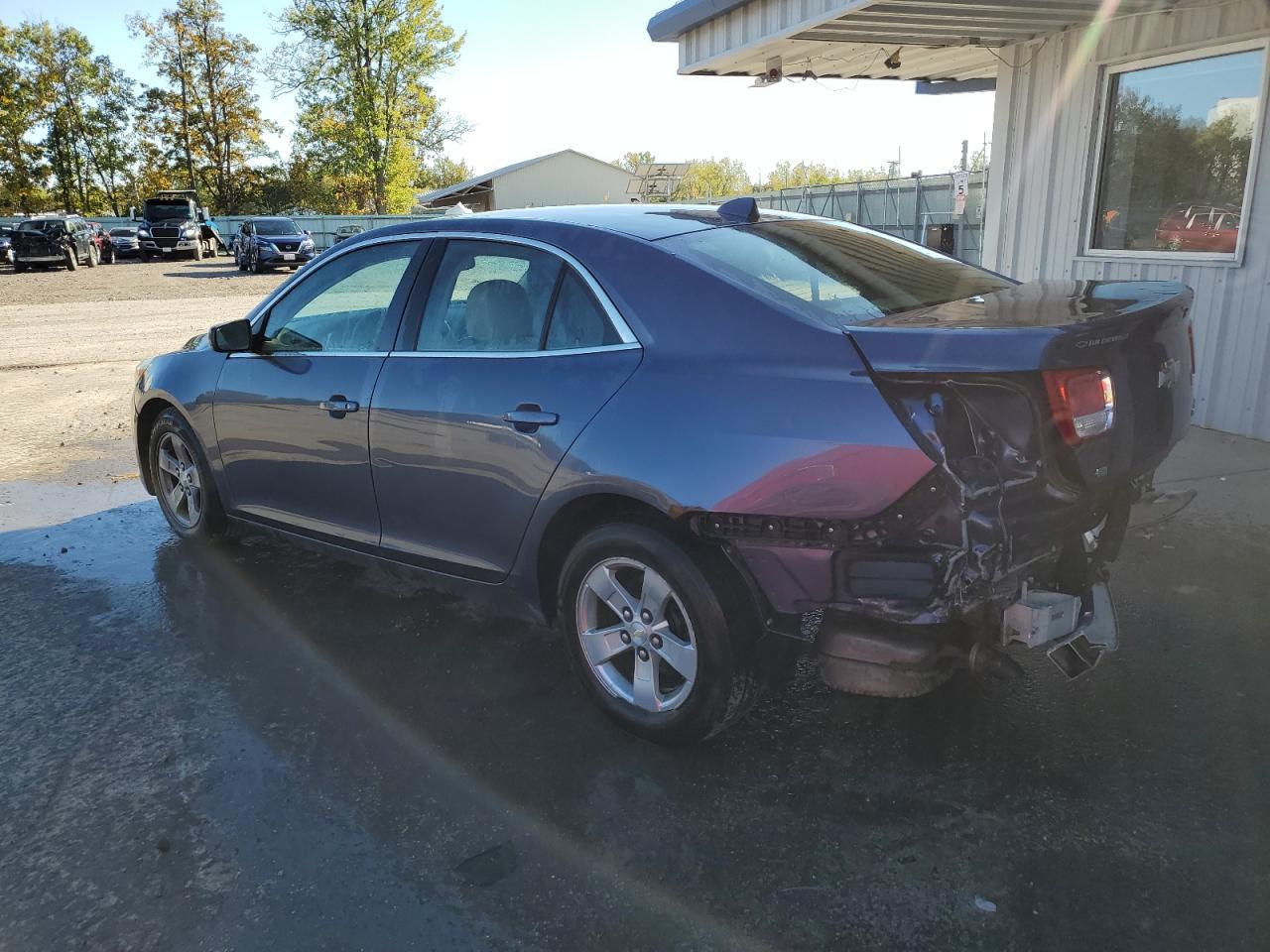 2014 Chevrolet Malibu 1Lt - Image 2