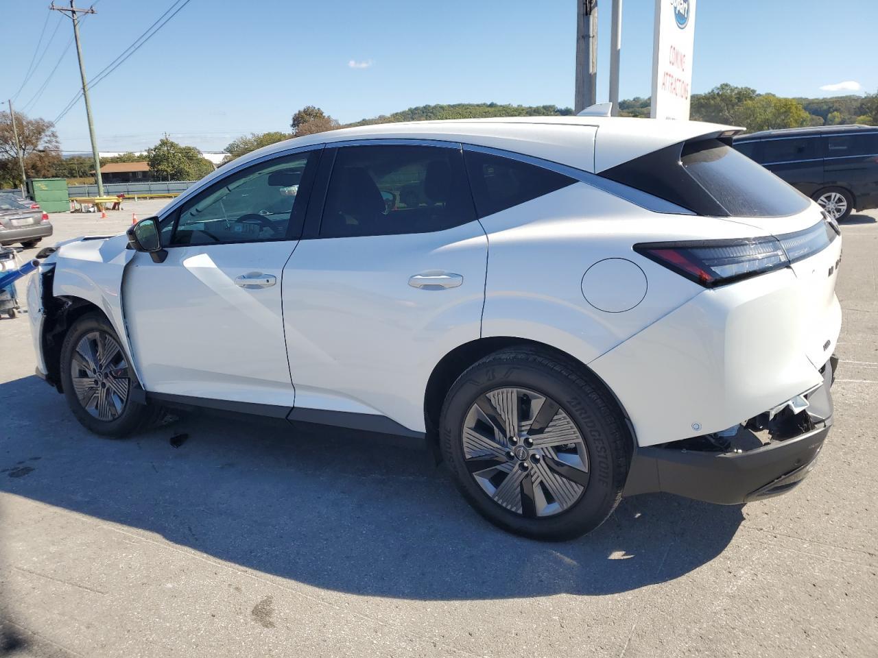 2025 Nissan Murano Sl - Image 2