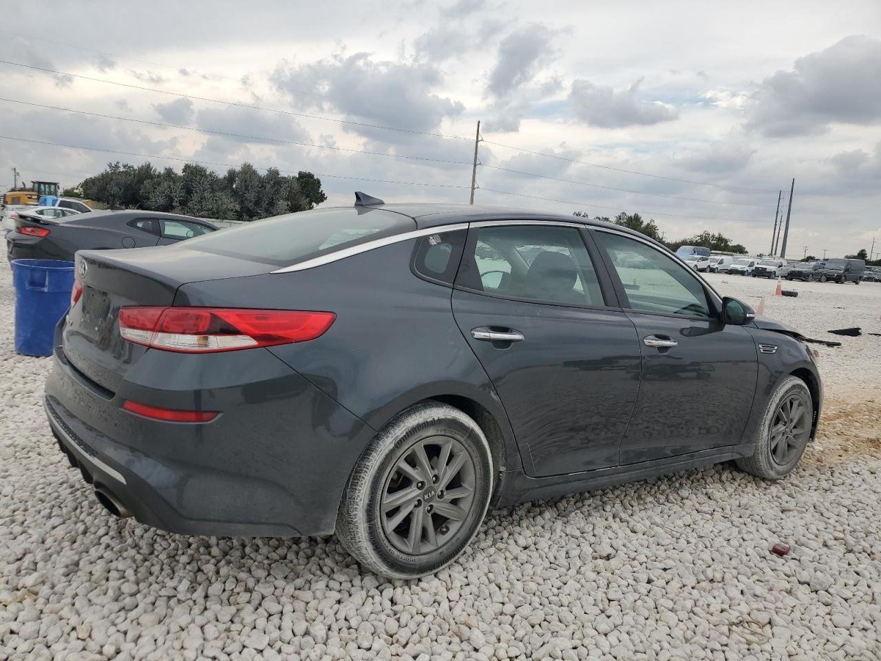 2020 Kia Optima Lx - Фото 3