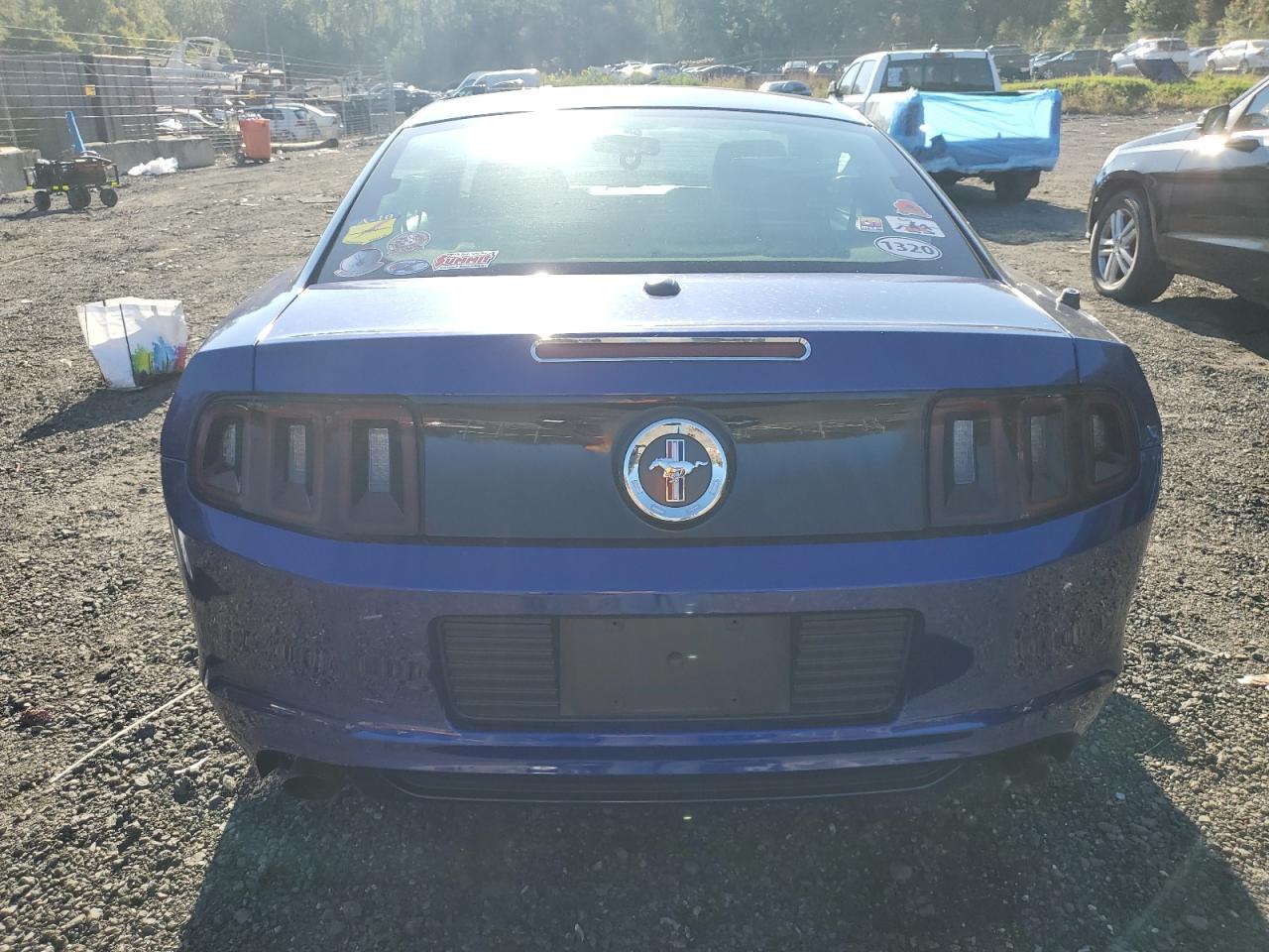 2014 Ford Mustang - Фото 6