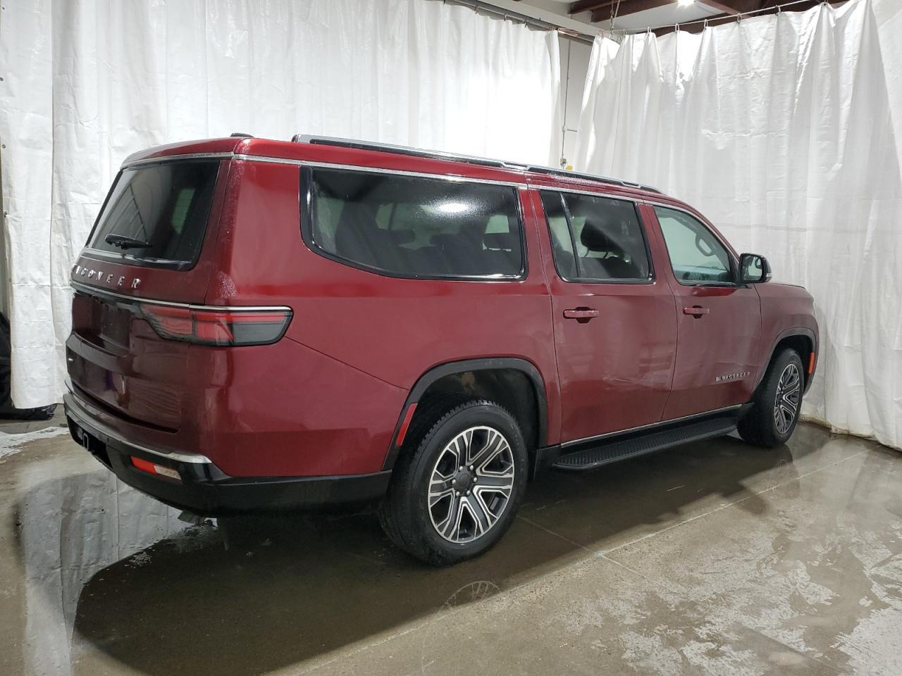 2024 Jeep Wagoneer L Series Ii - Image 3