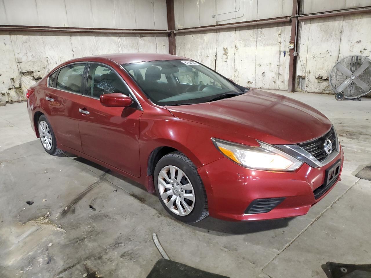2016 Nissan Altima 2.5 - Фото 4