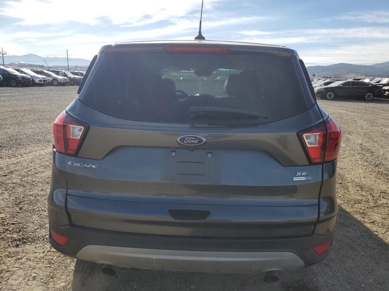 2019 Ford Escape Se - Фото 6
