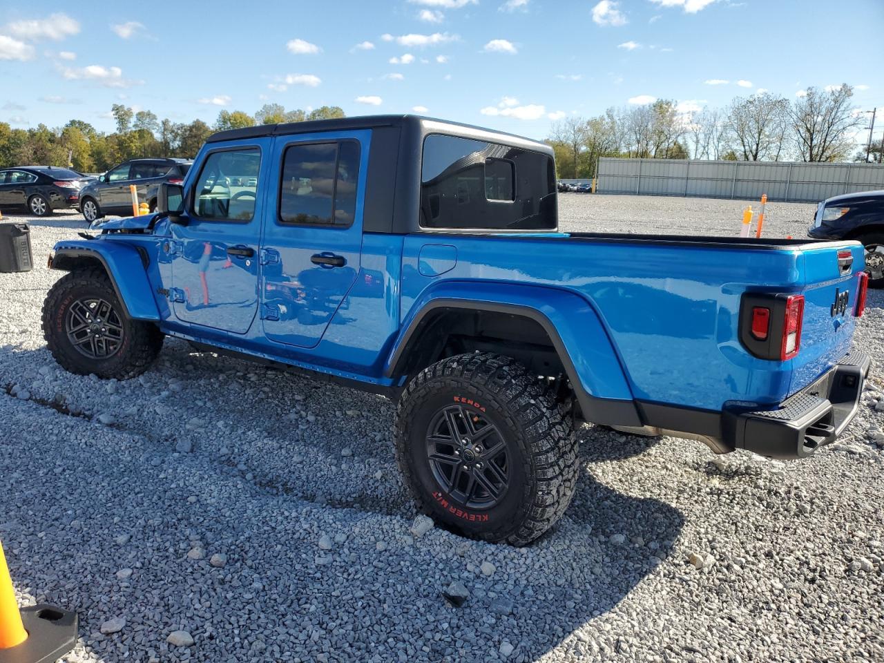 2024 Jeep Gladiator Sport - Фото 2