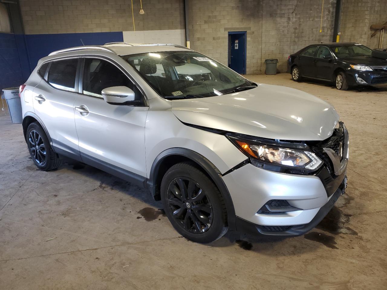 2020 Nissan Rogue Sport S - Фото 4