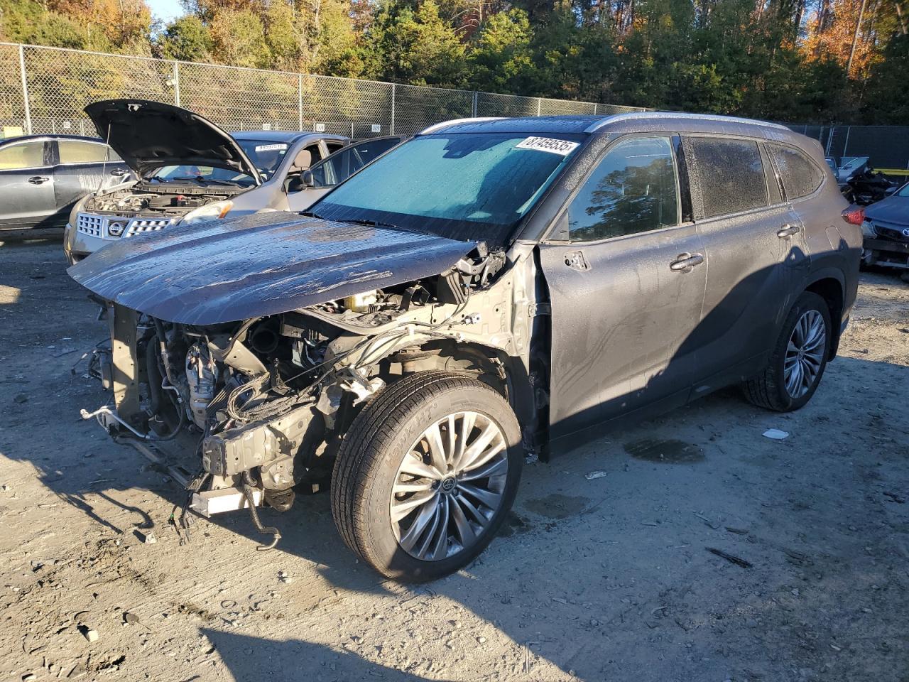 2021 Toyota Highlander Platinum