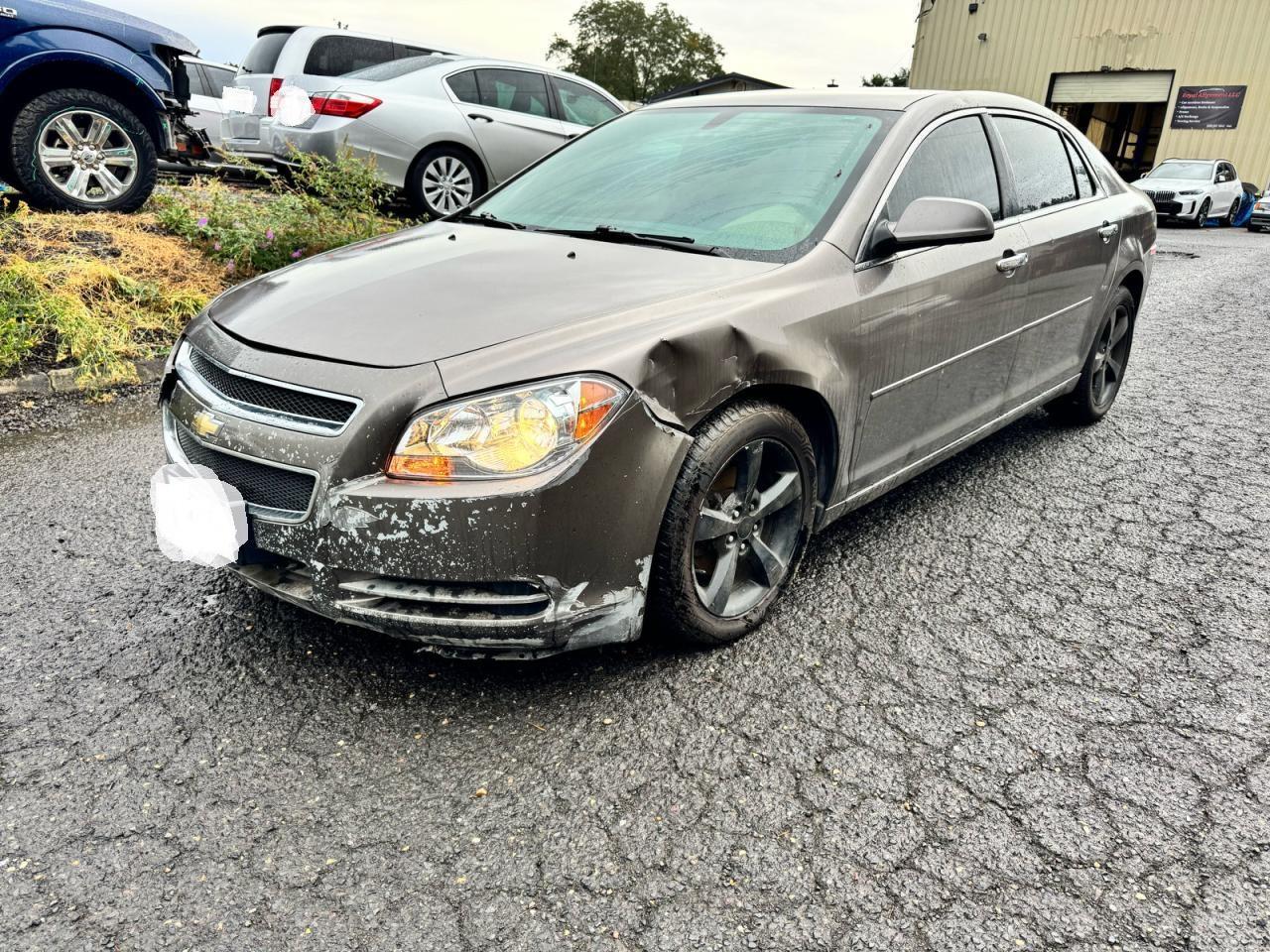 2012 Chevrolet Malibu 1Lt - Фото 2