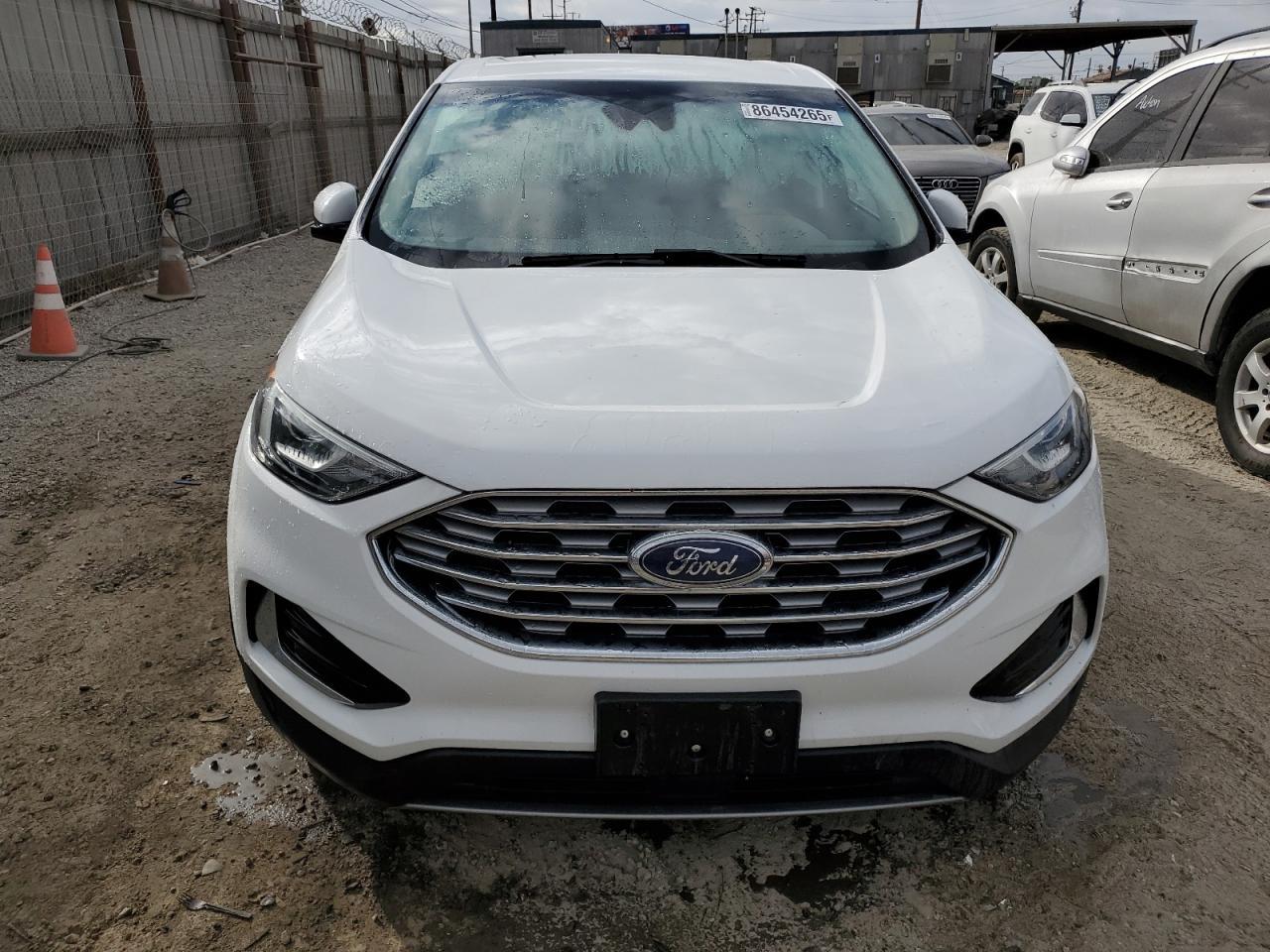 2022 Ford Edge Sel - Image 5