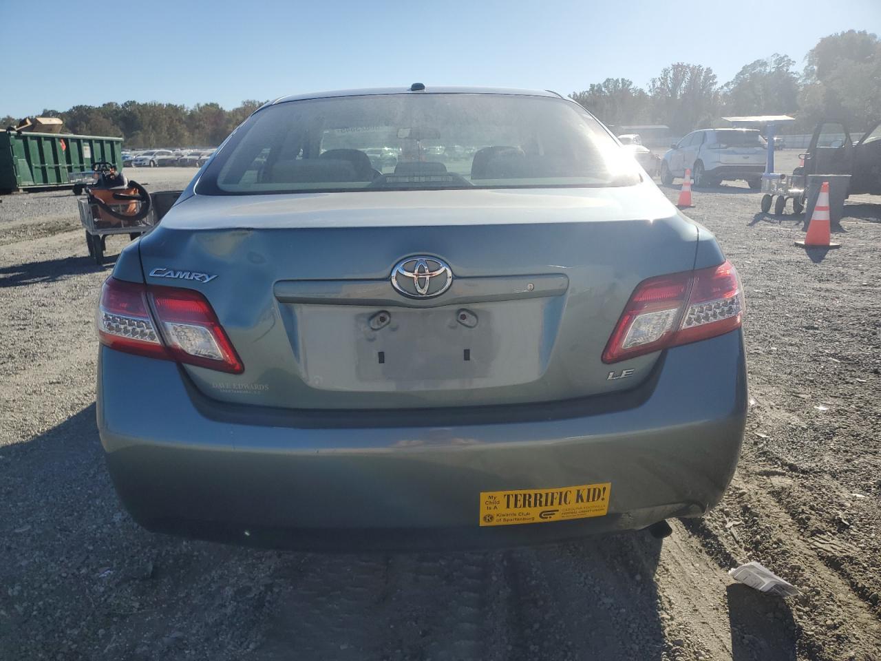 2010 Toyota Camry Base - Фото 6