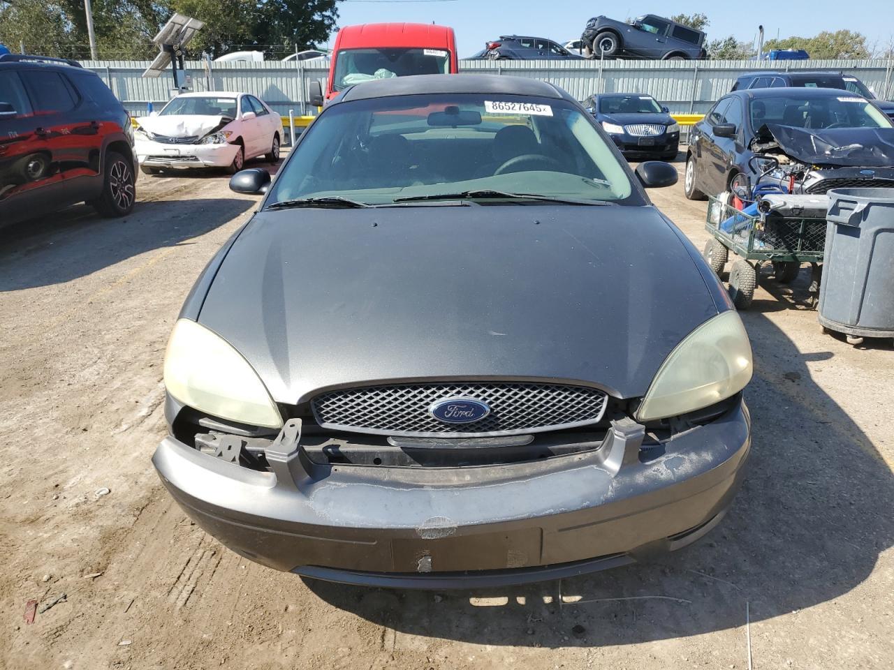 2004 Ford Taurus Se - Фото 5