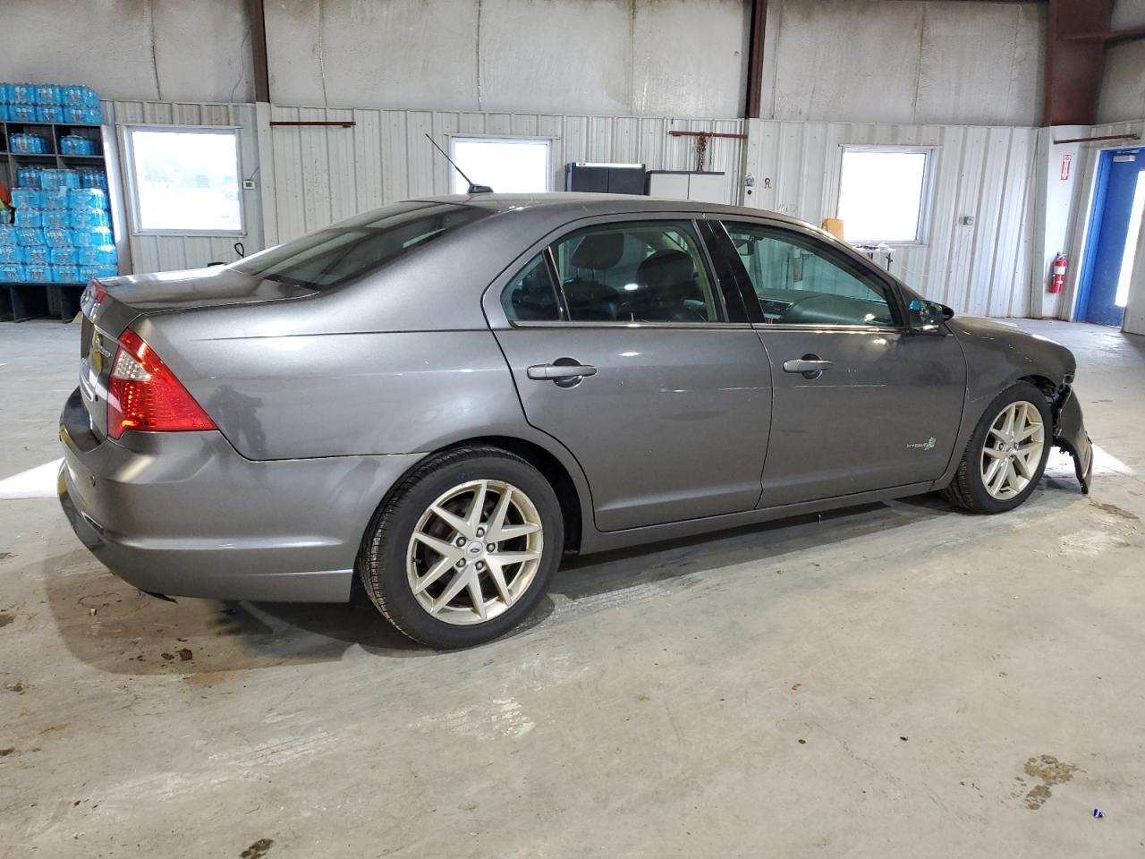 2012 Ford Fusion Hybrid - Image 3