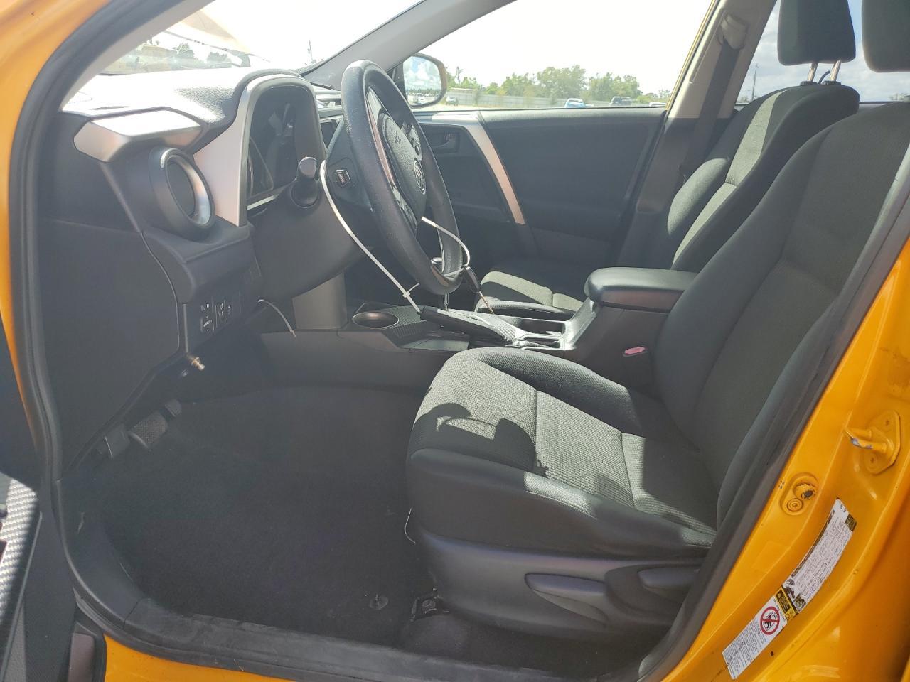 2015 Toyota Rav4 Le - Фото 7
