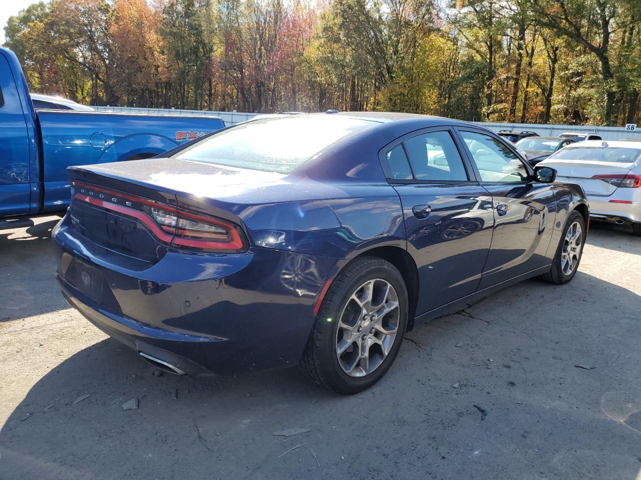 2015 Dodge Charger Se - Фото 3