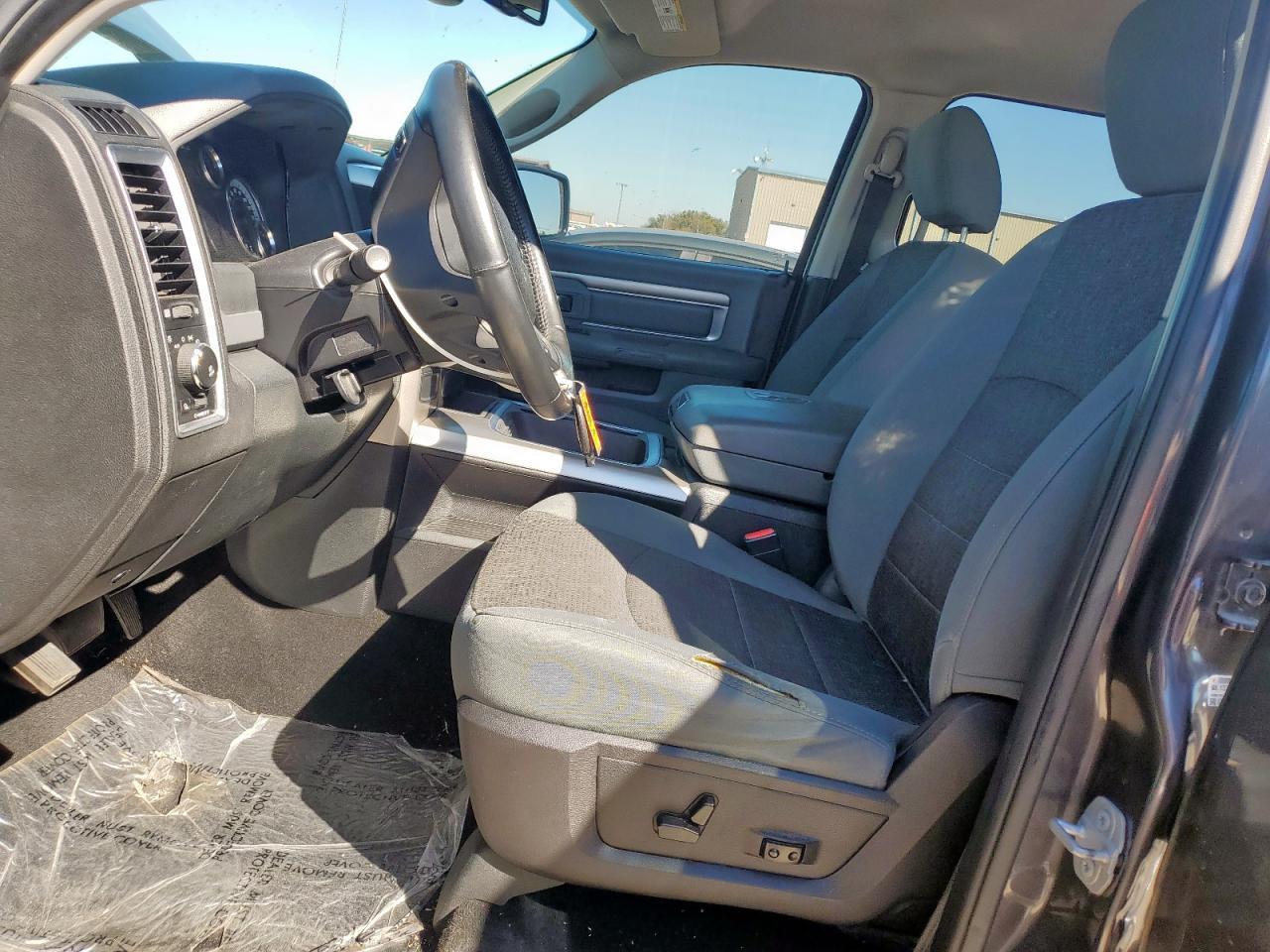 2016 Dodge Ram - Image 7