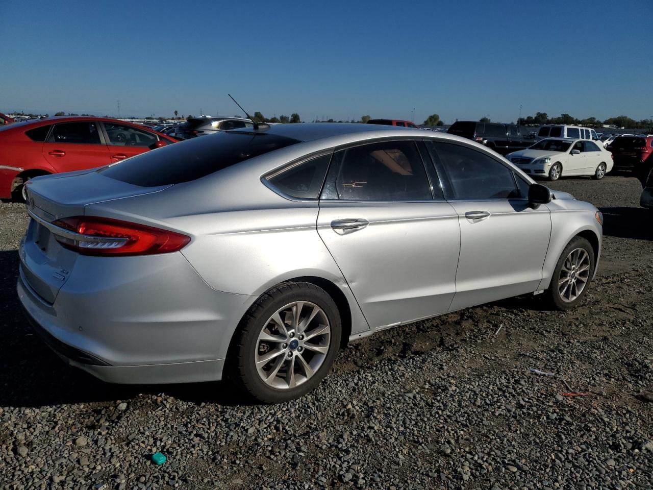 2017 Ford Fusion Se - Image 3