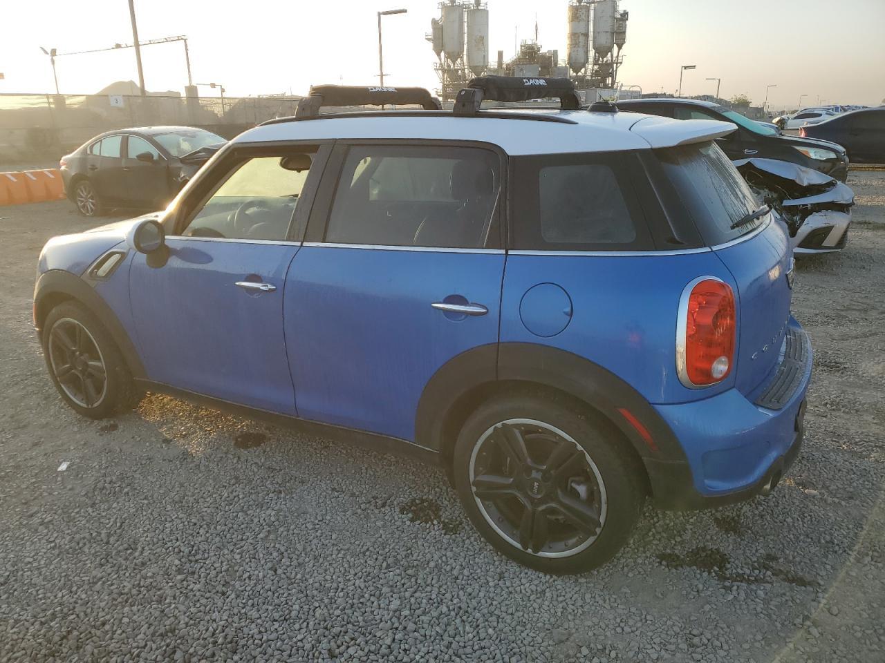 2014 Mini Cooper S Countryman - Image 2