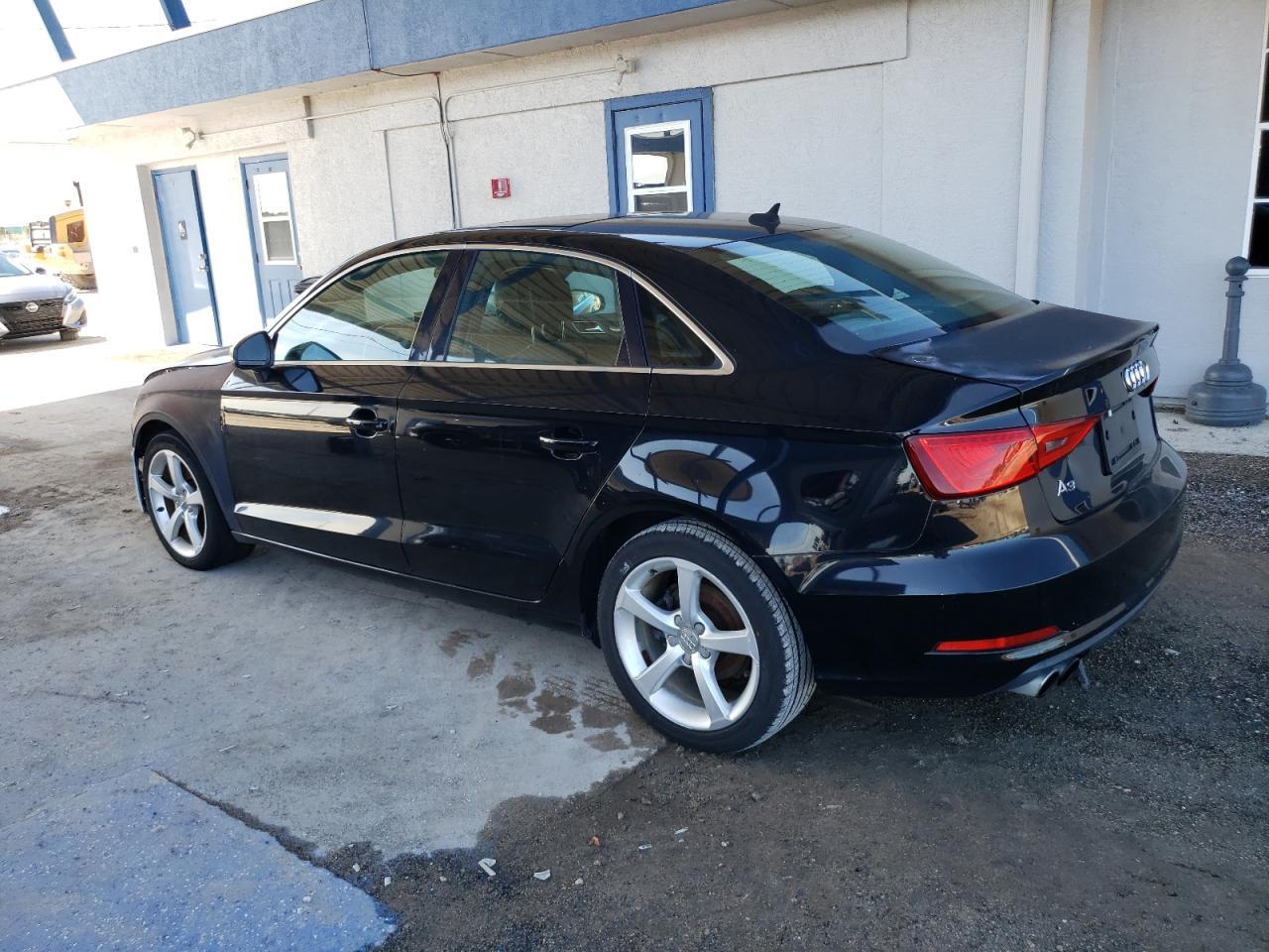 2015 Audi A3 Premium - Фото 2