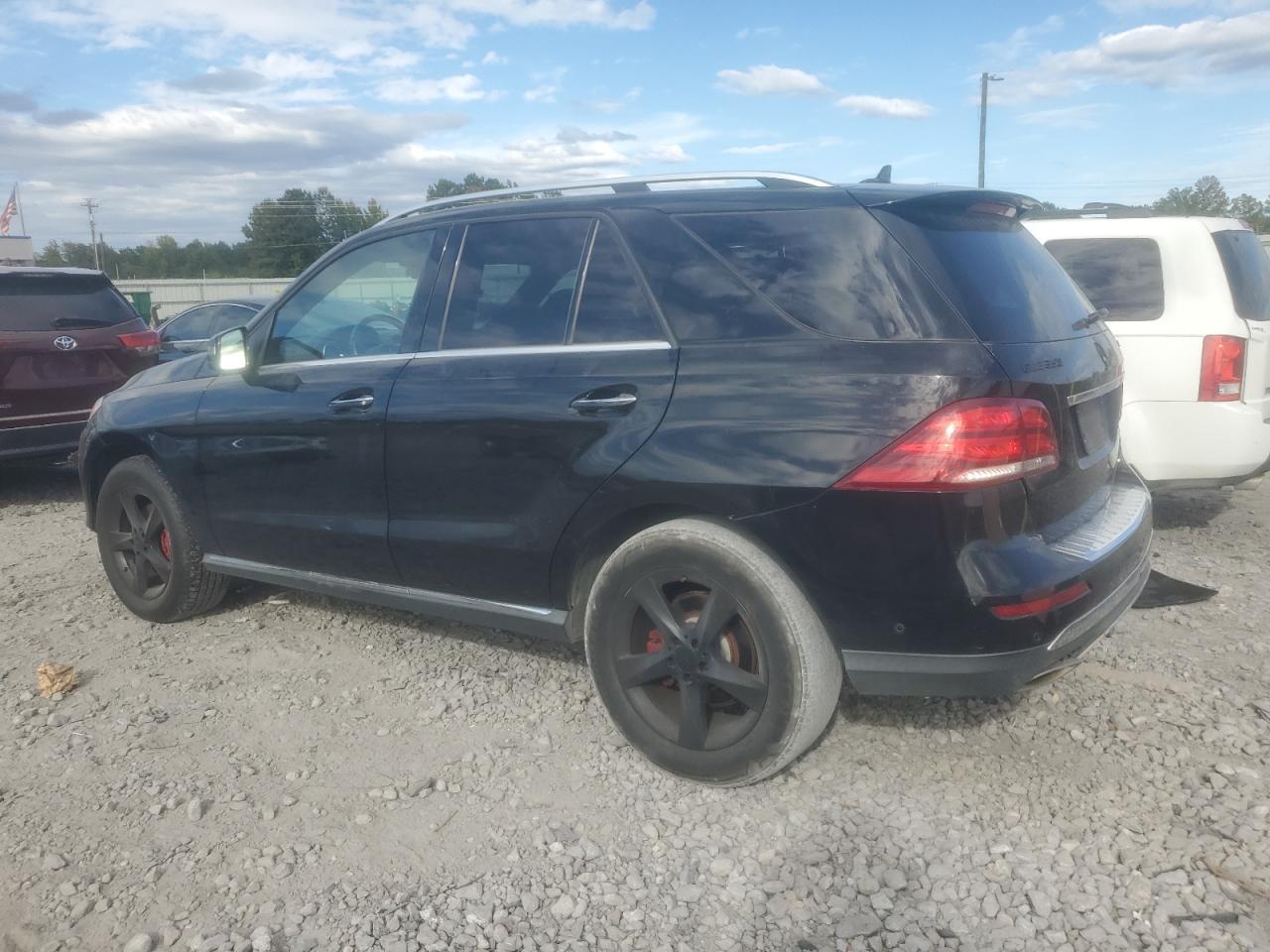 2017 Mercedes-Benz Gle 350 - Фото 2