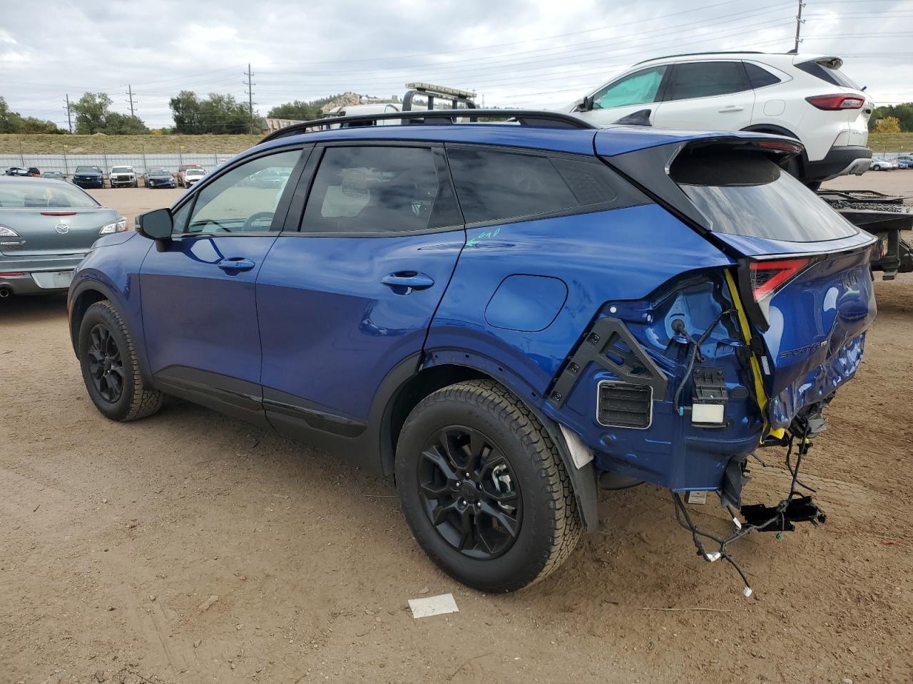 2025 Kia Sportage X-Pro - Фото 2