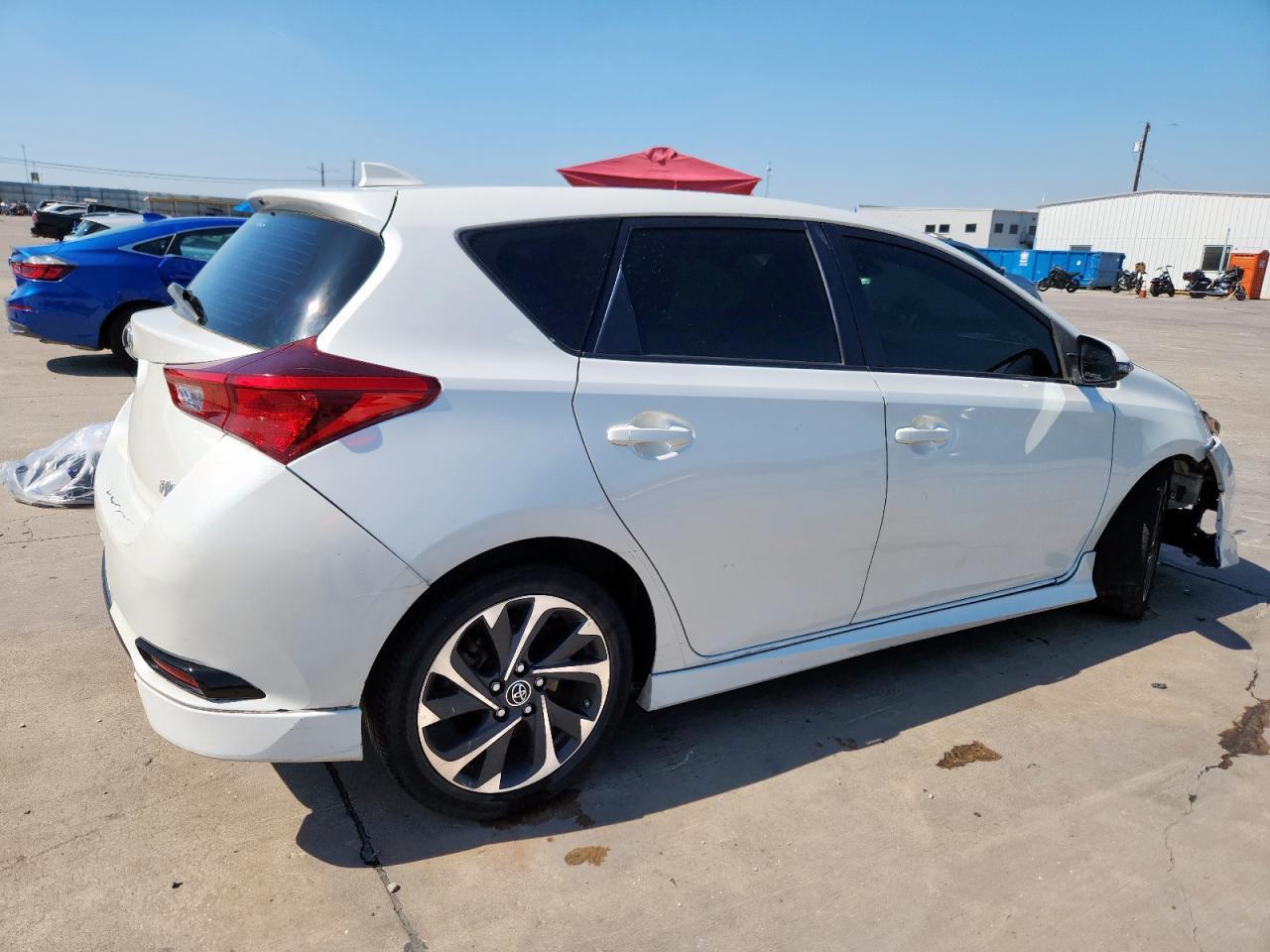 2017 Toyota Corolla Im - Image 3